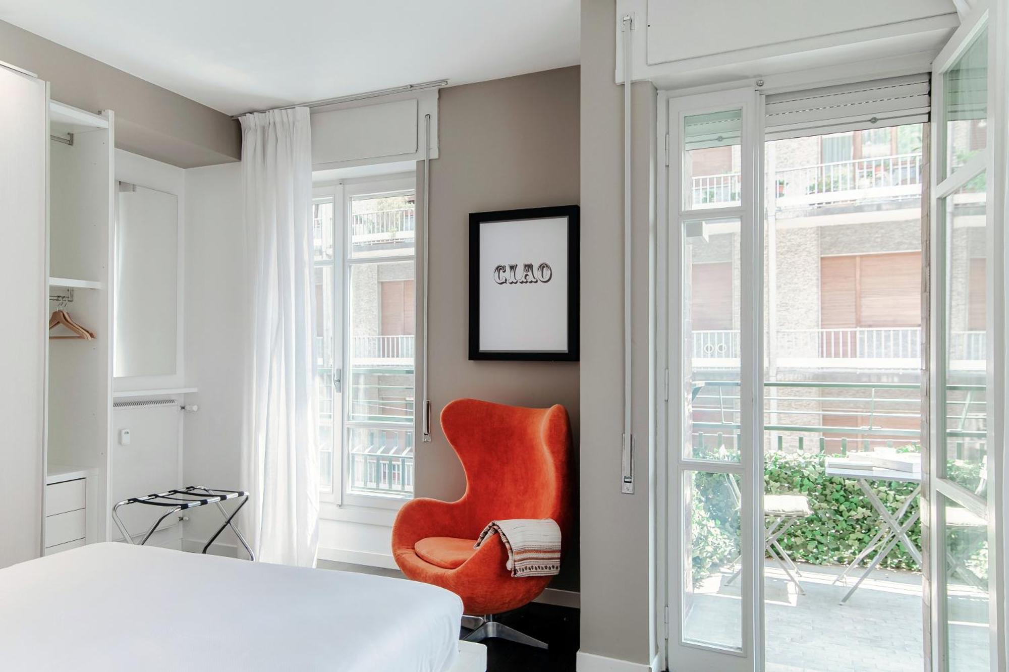 Rezzonico Suites - By MyhomeinКомо Экстерьер фото